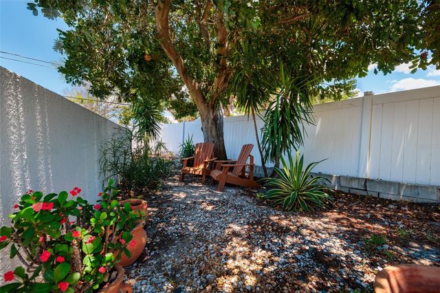 302 41ST AVENUE, St Pete Beach, FL 33706