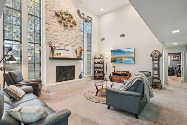 9140 Westwood Shores Drive, Fort Worth, TX 76179