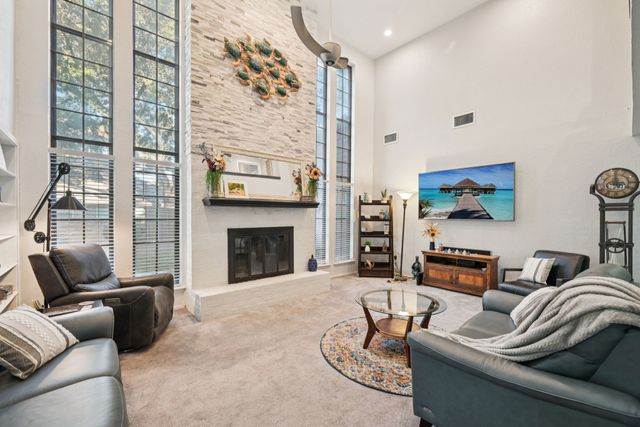 9140 Westwood Shores Drive, Fort Worth, TX 76179