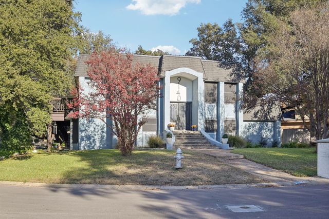 9140 Westwood Shores Drive, Fort Worth, TX 76179