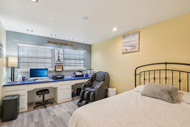 9140 Westwood Shores Drive, Fort Worth, TX 76179