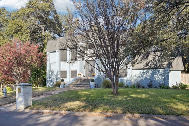 9140 Westwood Shores Drive, Fort Worth, TX 76179