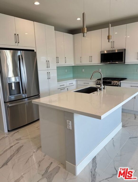 Image 3 of property listing at 51590 Ponderosa Drive, Indio, CA 92201