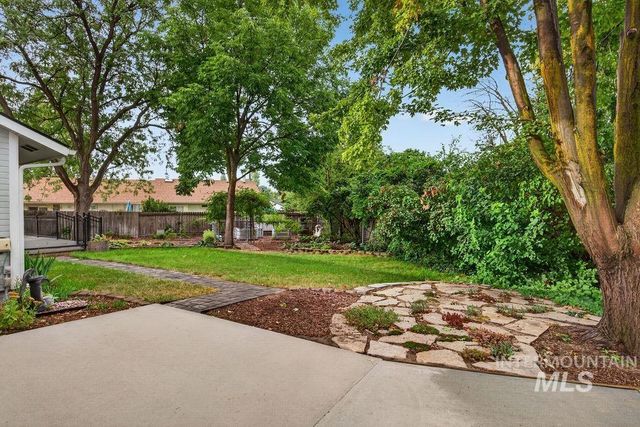 2239 N Carissa Pl, Boise, ID 83704