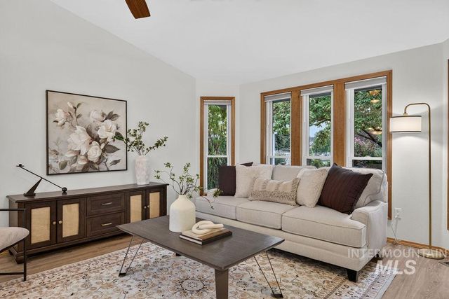 2239 N Carissa Pl, Boise, ID 83704