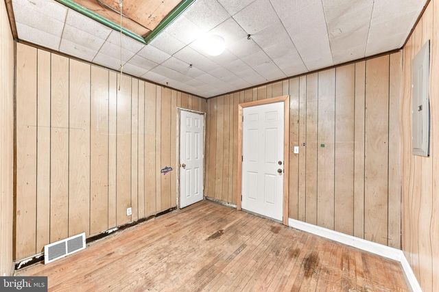 303 EXMORE AVE, Wilmington, DE 19805