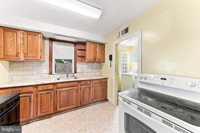 303 EXMORE AVE, Wilmington, DE 19805