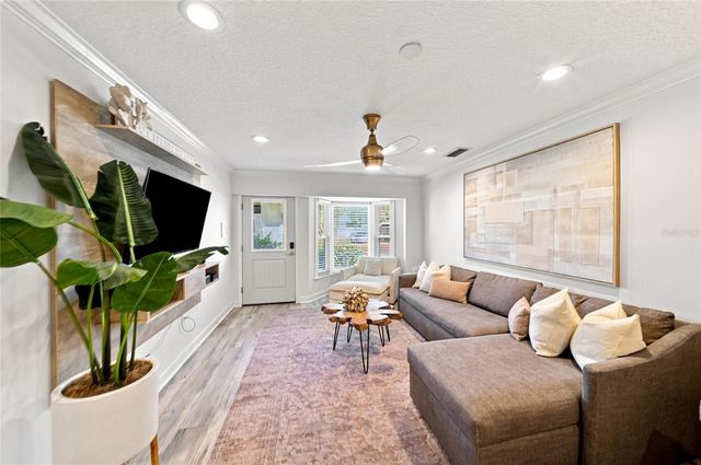 205 82ND STREET, Holmes Beach, FL 34217
