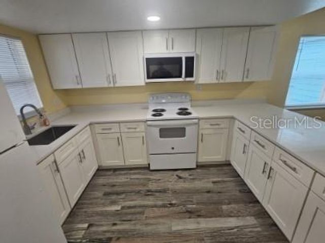 2035 ALPINE ROAD 6, Clearwater, FL 33755