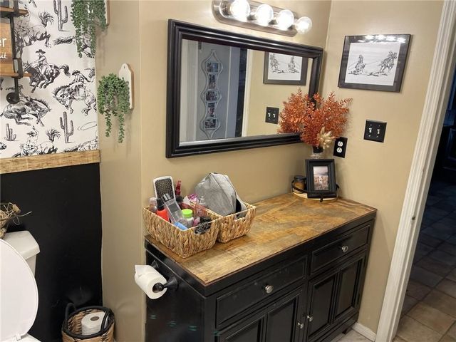 1709 N Joplin Street, Pittsburg, KS 66762