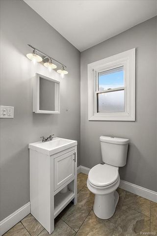 1925 Chicago Boulevard, Detroit, MI 48206