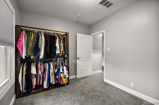 1925 Chicago Boulevard, Detroit, MI 48206