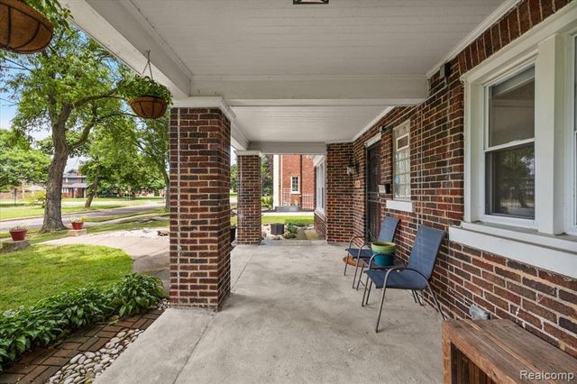 1925 Chicago Boulevard, Detroit, MI 48206