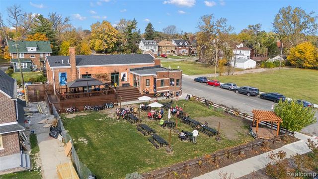 1925 Chicago Boulevard, Detroit, MI 48206