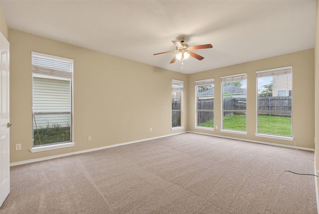 913 Poncho Lane, Fort Worth, TX 76052