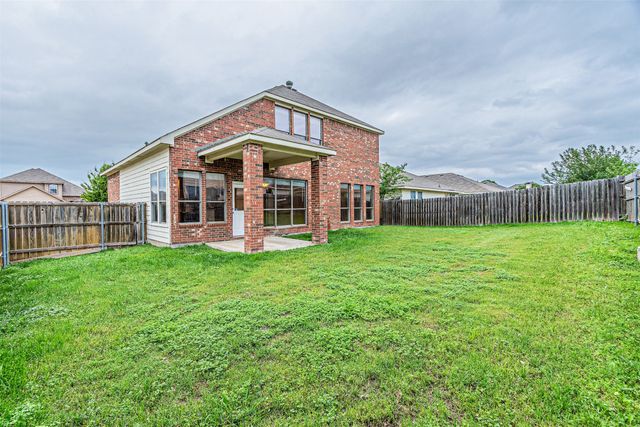 913 Poncho Lane, Fort Worth, TX 76052