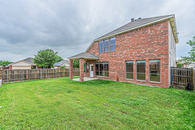 913 Poncho Lane, Fort Worth, TX 76052