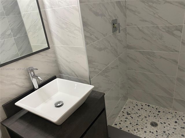 3751 SW 32nd Ct, West Park, FL 33023