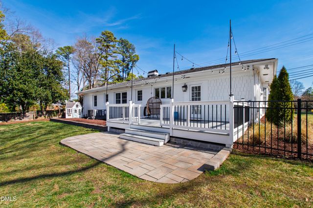 2139 Ridge Road, Raleigh, NC 27607