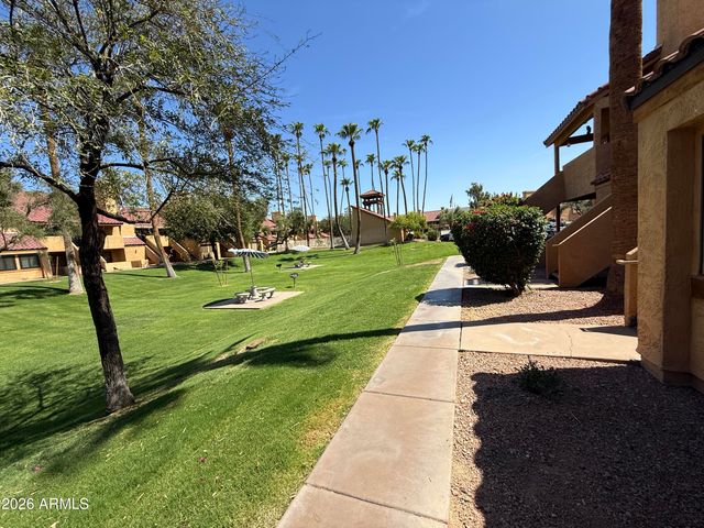 4901 S CALLE LOS CERROS Drive 273, Tempe, AZ 85282
