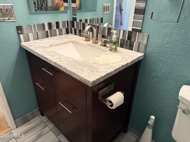 4901 S CALLE LOS CERROS Drive 273, Tempe, AZ 85282