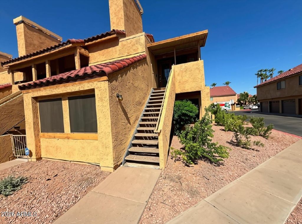 4901 S CALLE LOS CERROS Drive 273, Tempe, AZ 85282