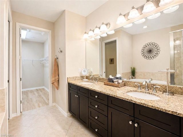 9073 Rialto ST 6002, Naples, FL 34113