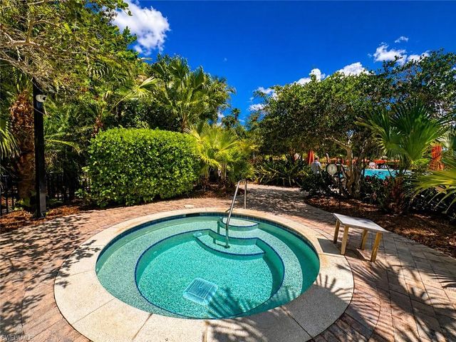 9073 Rialto ST 6002, Naples, FL 34113