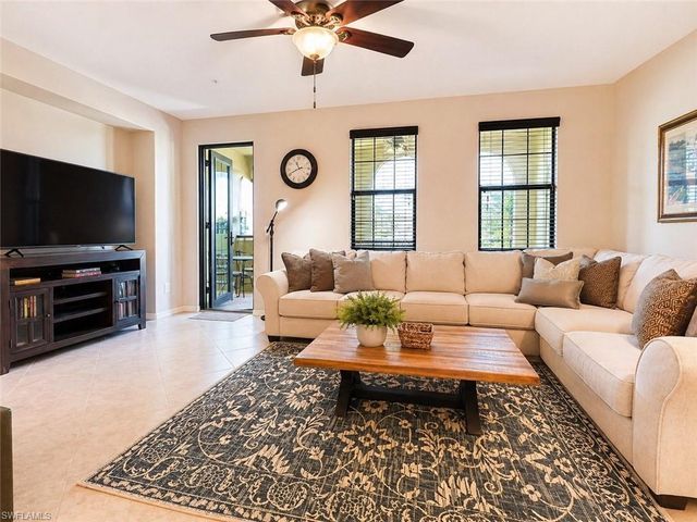 9073 Rialto ST 6002, Naples, FL 34113