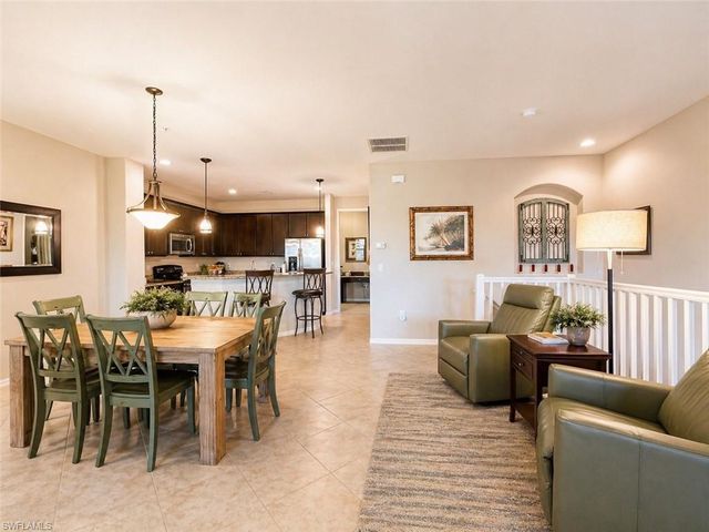 9073 Rialto ST 6002, Naples, FL 34113
