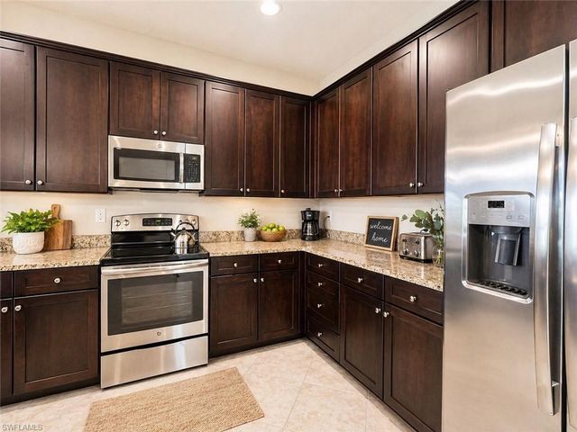 9073 Rialto ST 6002, Naples, FL 34113
