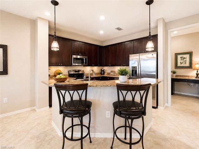 9073 Rialto ST 6002, Naples, FL 34113