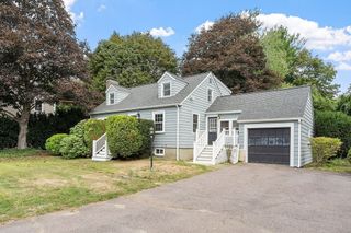165 Lowell St, Lexington, MA 02420
