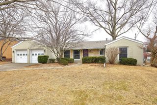 7114 Sunset Terrace, Windsor Heights, IA 50324