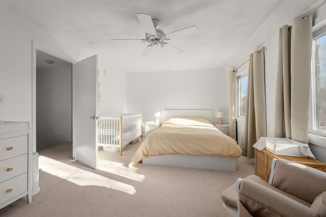 9-17 Baldwin St 15C, Newton, MA 02458