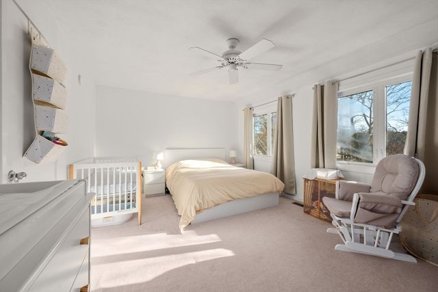 9-17 Baldwin St 15C, Newton, MA 02458