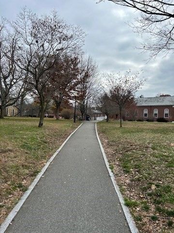 9-17 Baldwin St 15C, Newton, MA 02458