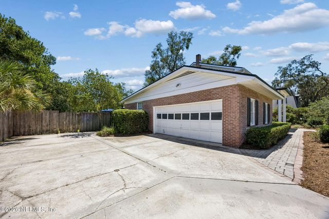2321 EGREMONT Drive, Orange Park, FL 32073