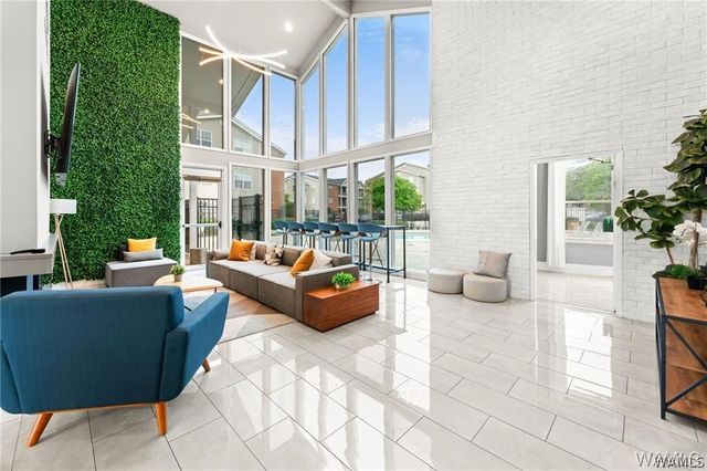 120 15th 410, Tuscaloosa, AL 35401