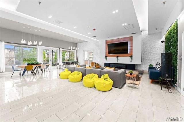 120 15th 410, Tuscaloosa, AL 35401