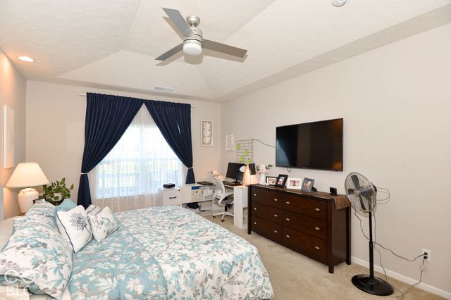 6798 W Wintergreen Court, Mccordsville, IN 46055