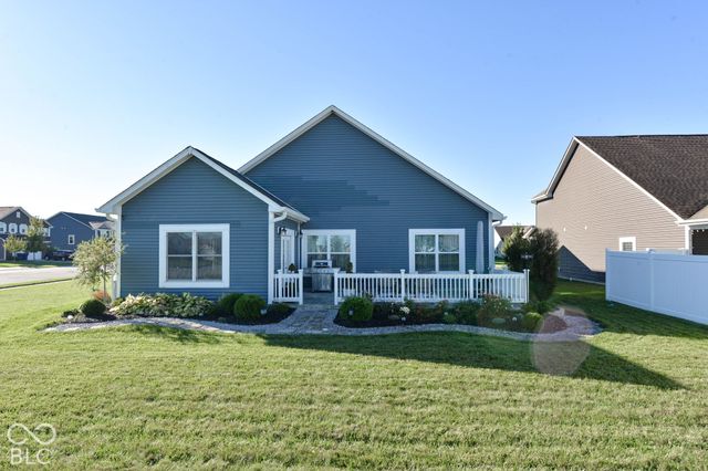 6798 W Wintergreen Court, Mccordsville, IN 46055