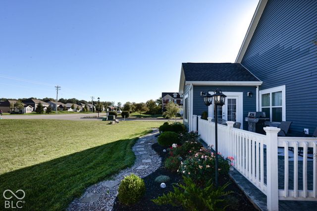 6798 W Wintergreen Court, Mccordsville, IN 46055