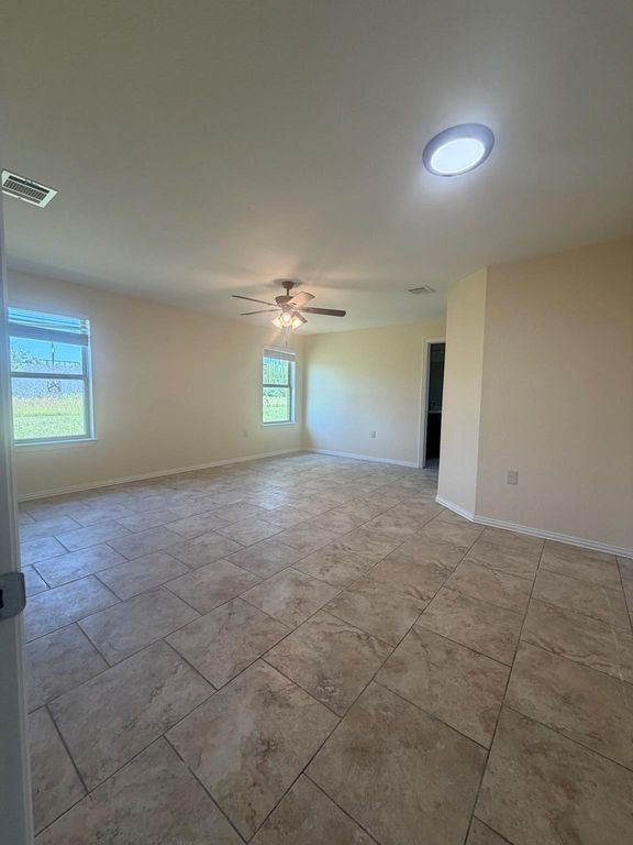 108 Rio Vista Ranch RD, Del Valle, TX 78617
