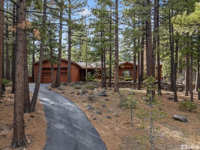 805 Yellow Pine Road, Reno, NV 89511