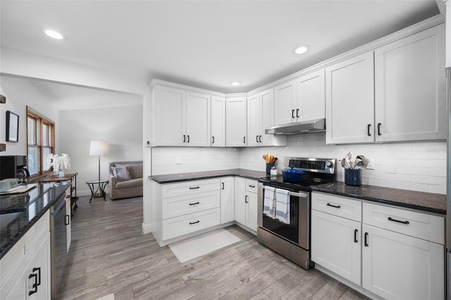 23907 LAKE BARK COURT, Lutz, FL 33559
