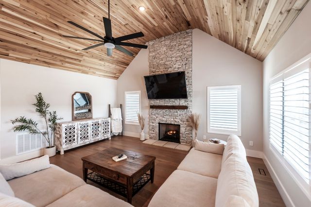 1160 Hearn Hill Rd, Watertown, TN 37184