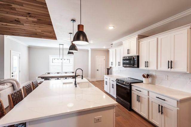 1160 Hearn Hill Rd, Watertown, TN 37184