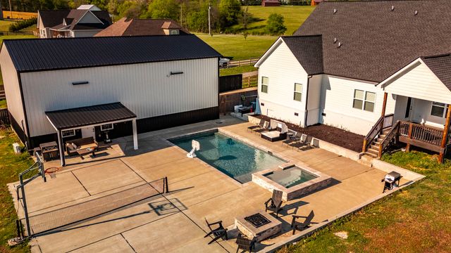 1160 Hearn Hill Rd, Watertown, TN 37184
