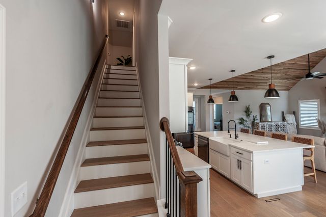 1160 Hearn Hill Rd, Watertown, TN 37184